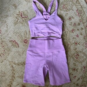 Alo yoga lilac set